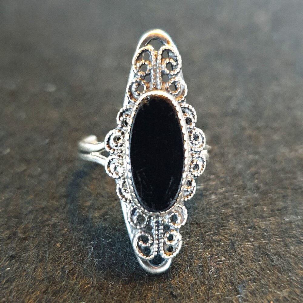 Rare Vintage 1940s Beaucraft Sterling Silver Filigree Black Onyx Adjustable Ring